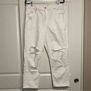 American Eagle White Jeans Mom Jeans Size 16 Stretchy Distressed Straight Leg